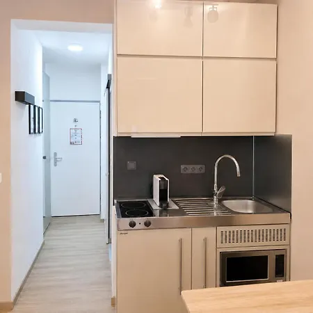 Appartement Base Business And Leisure, Center *